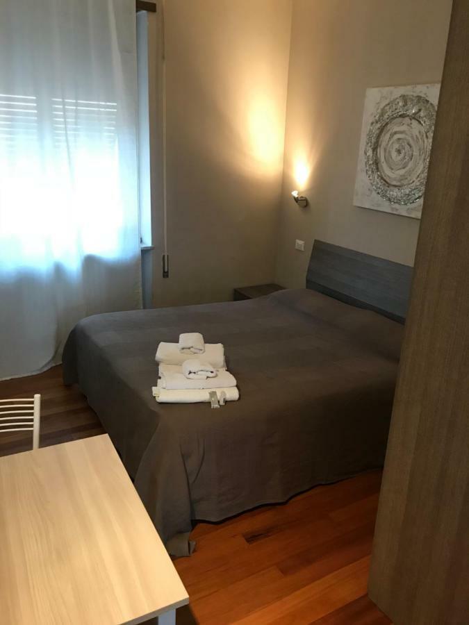 Room 14 Roma Ngoại thất bức ảnh